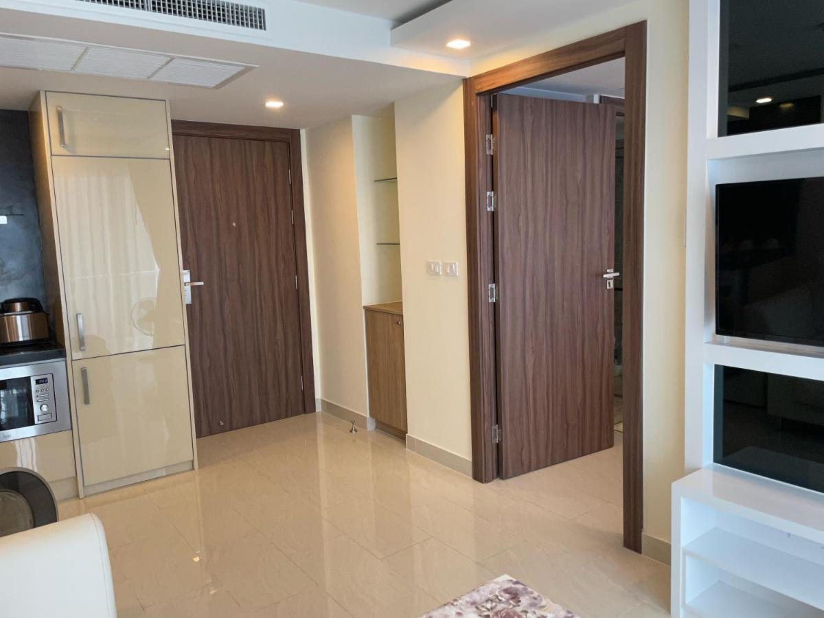 Luxury Business Suits In Grand Avenue By Pattaya City Estates Ngoại thất bức ảnh