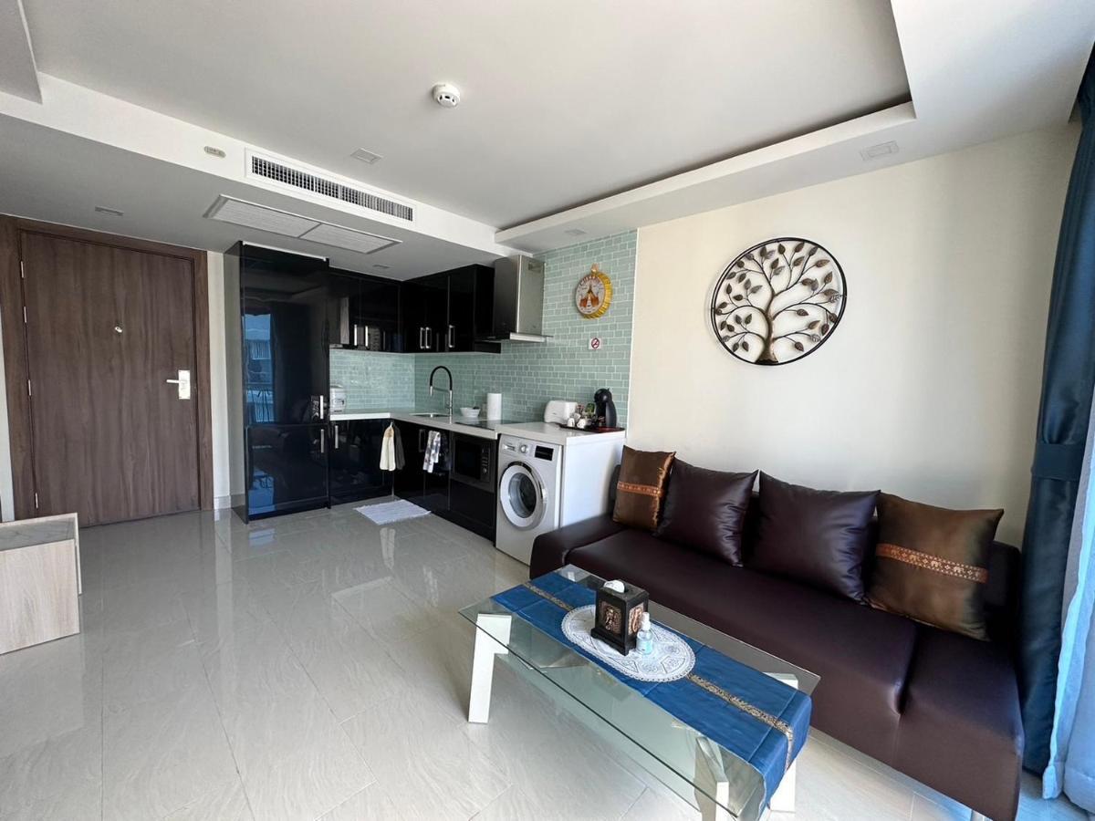 Luxury Business Suits In Grand Avenue By Pattaya City Estates Ngoại thất bức ảnh