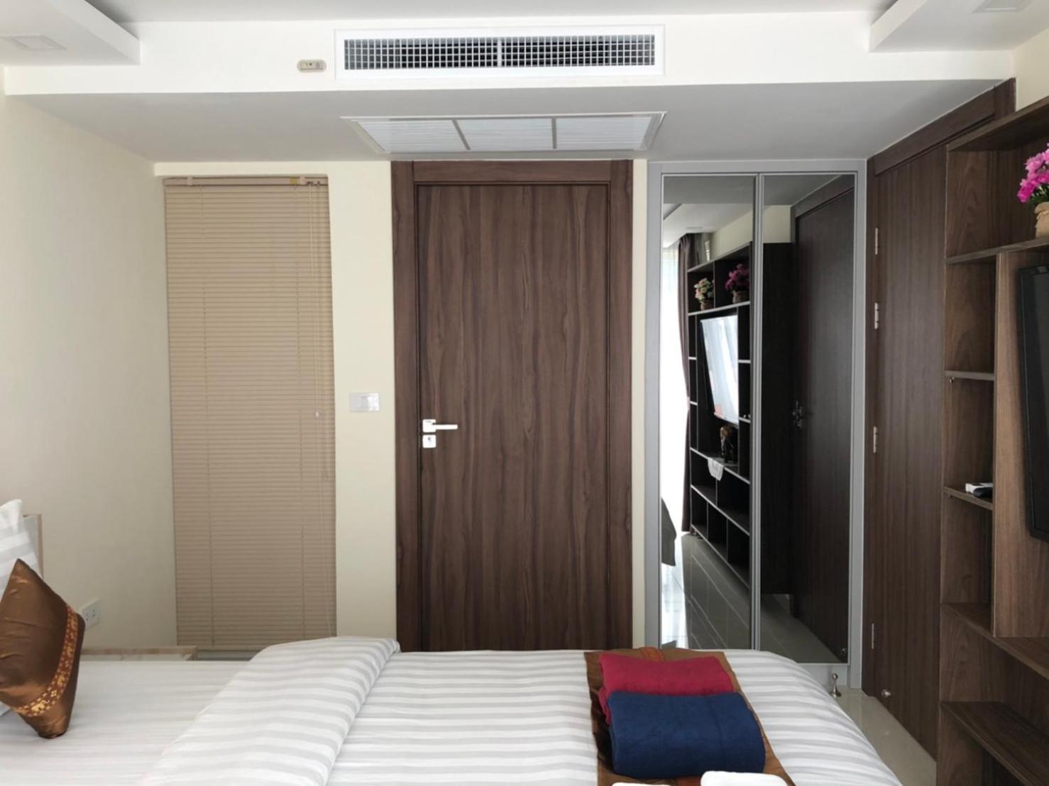 Luxury Business Suits In Grand Avenue By Pattaya City Estates Ngoại thất bức ảnh