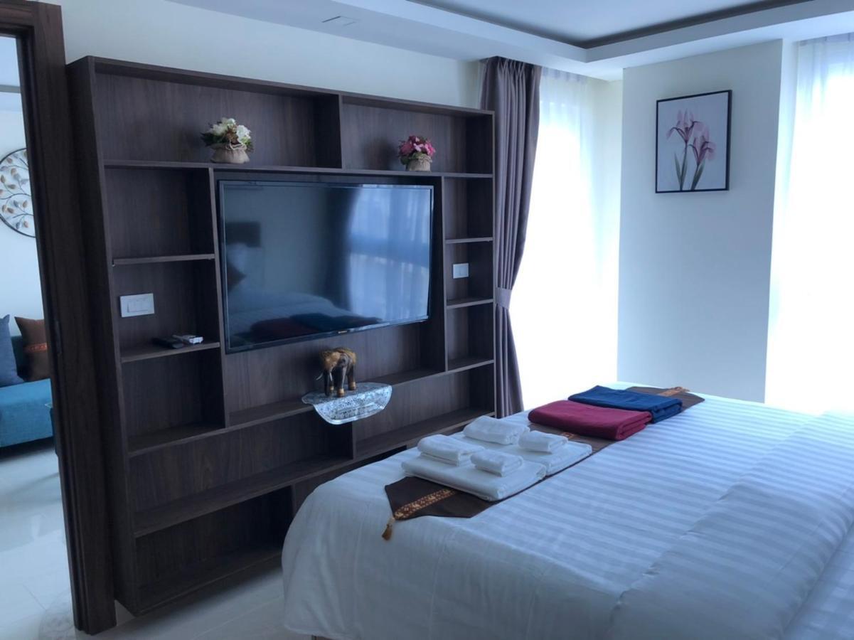 Luxury Business Suits In Grand Avenue By Pattaya City Estates Ngoại thất bức ảnh