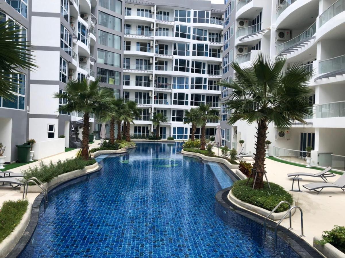 Luxury Business Suits In Grand Avenue By Pattaya City Estates Ngoại thất bức ảnh